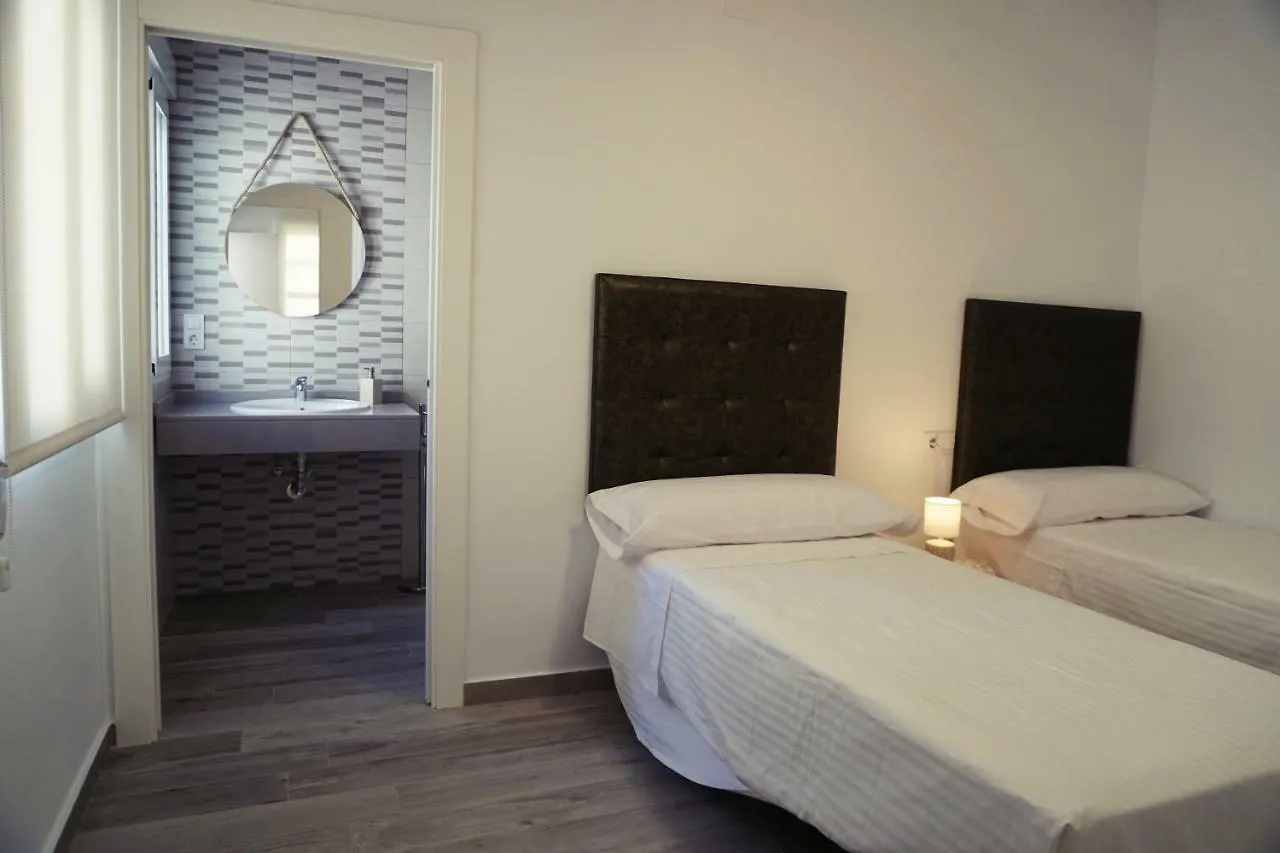 Apartamentos Ondeanos La Carolina 0*,  Spain